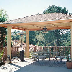 DECK & GAZEBO