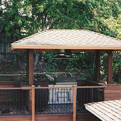 DECK & GAZEBO