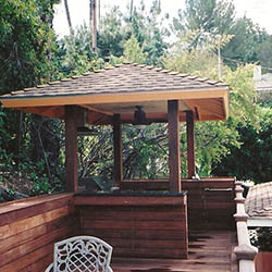 DECK & GAZEBO